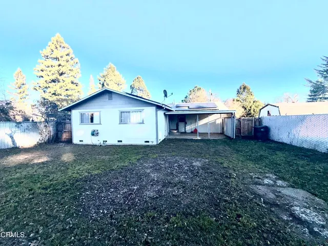 $360,000 | 372 South Lenore Avenue, Willits, CA 95490