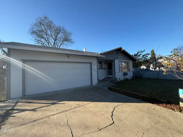 a view of house and outdoor space