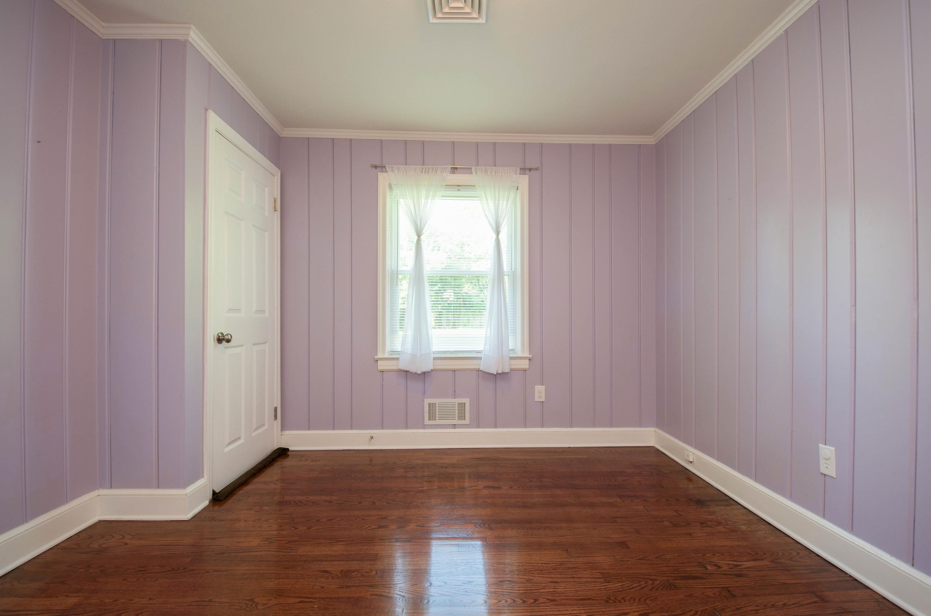 1932 Meadowbrook Road Northwest Roanoke, VA 24017 - Photo 25 of 43 Bedroom 1