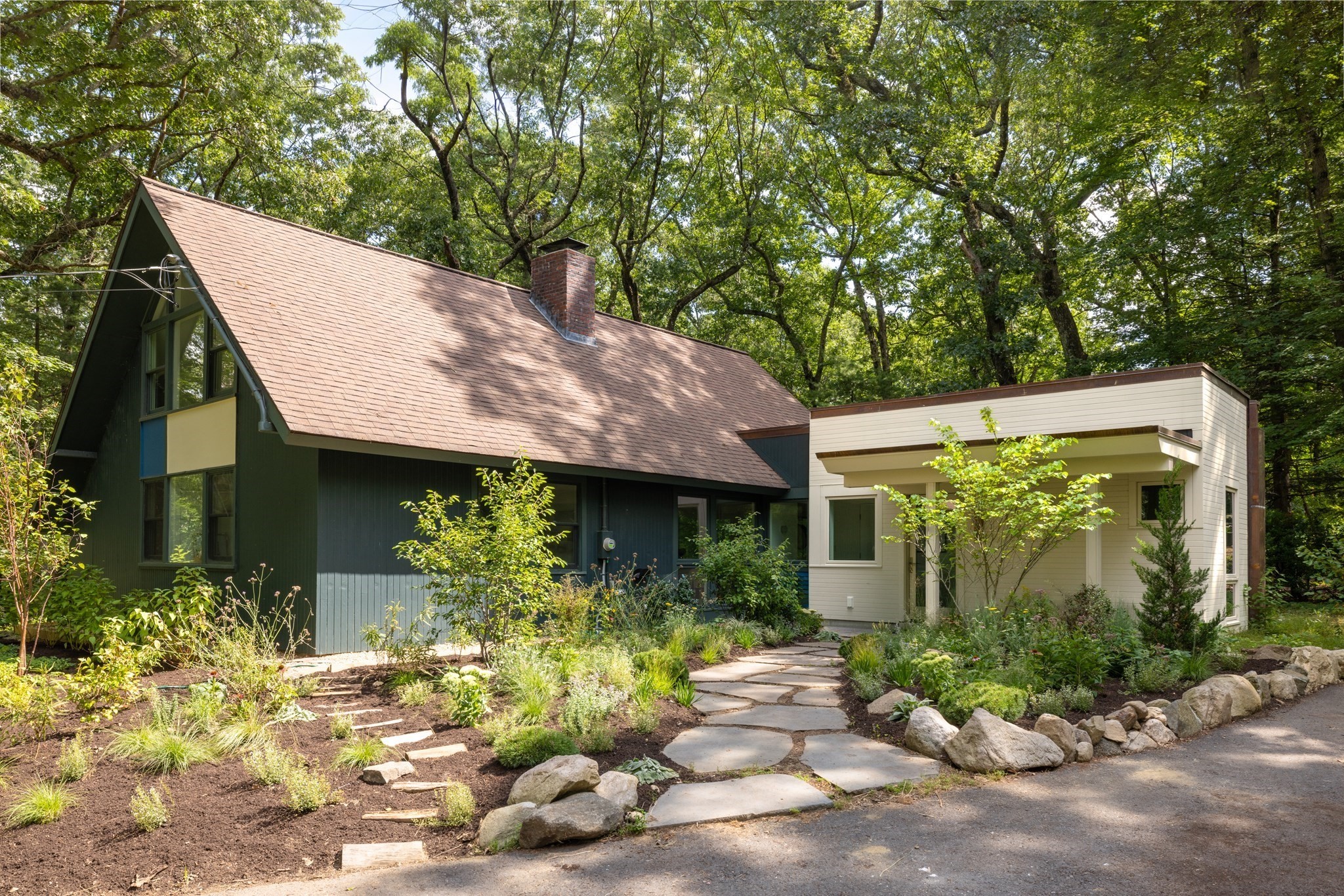 102 The Valley Road Concord, MA 01742 - Photo 2 of 25 Gallery Image 2