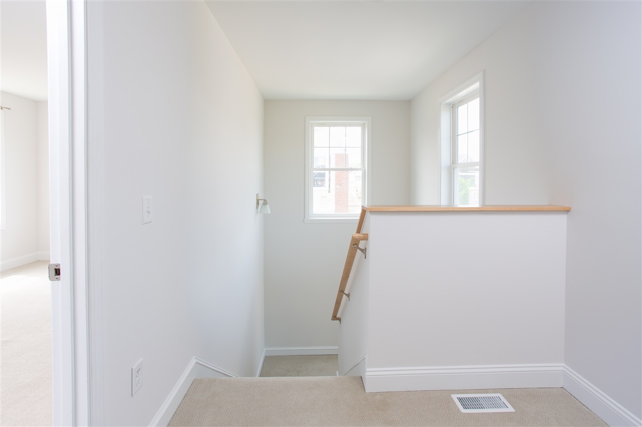 332 Zephyr Road Williston, VT 05495 - Photo 14 of 25 Gallery Image 14