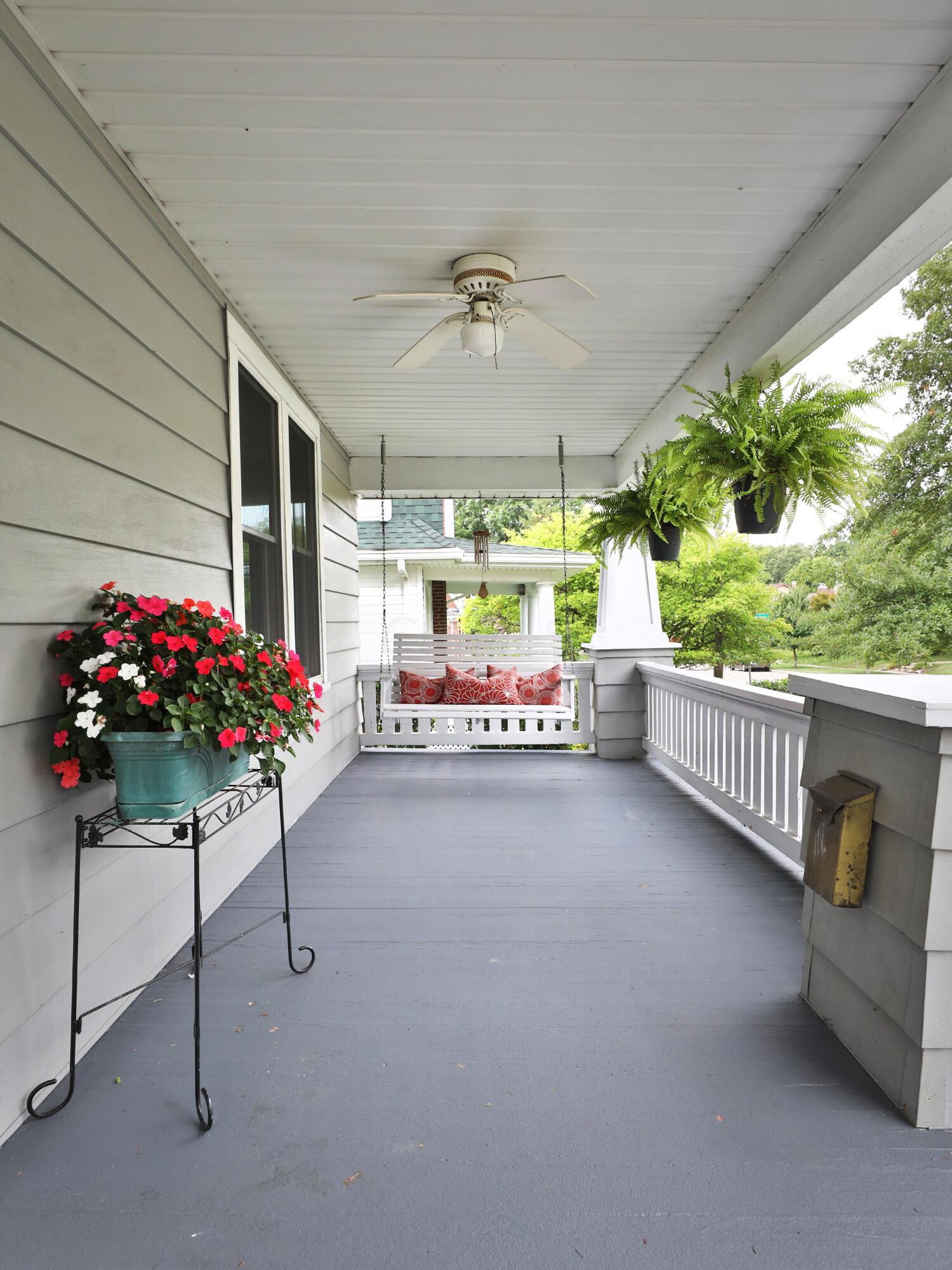 177 Blenheim Road Columbus, OH 43214 - Photo 6 of 58 177-Blenheim-06