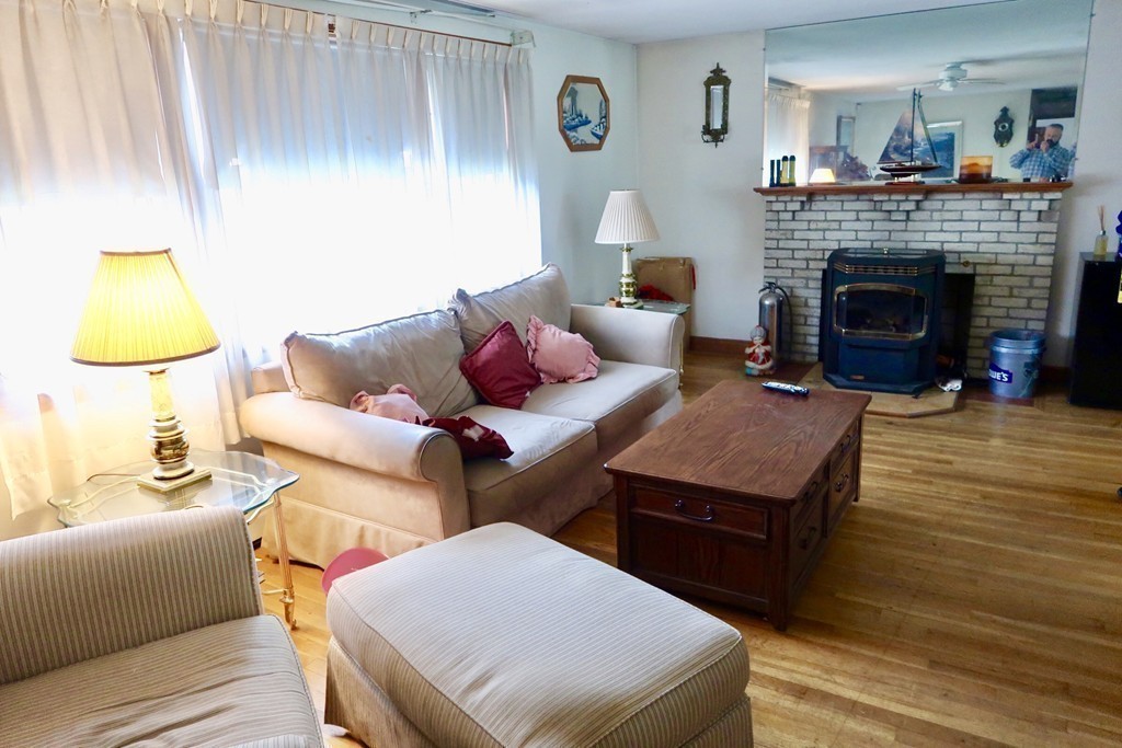 125 Conant Road Westwood, MA 02090 - Photo 12 of 27 Gallery Image 12