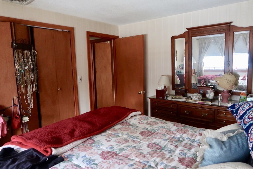 125 Conant Road Westwood, MA 02090 - Photo 17 of 27 Gallery Image 17