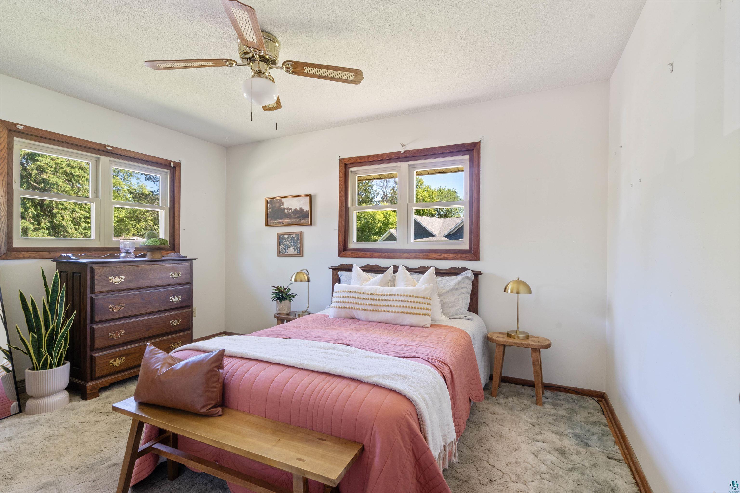 3304 Hutchinson Road Duluth, MN 55811 - Photo 15 of 39