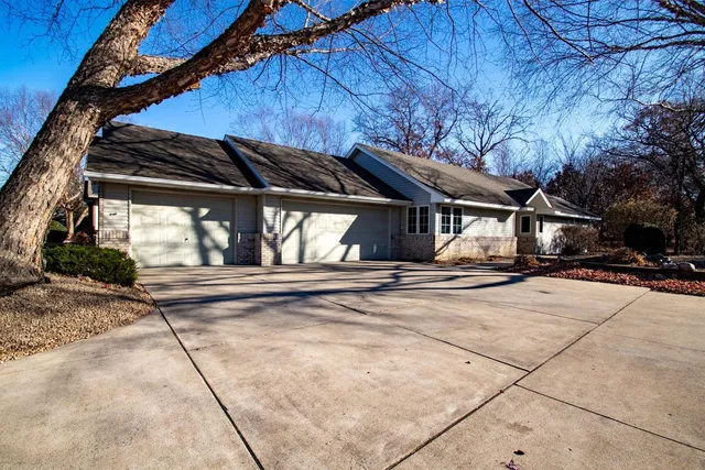 $350,000 | 82 141st Lane, Andover, MN 55304