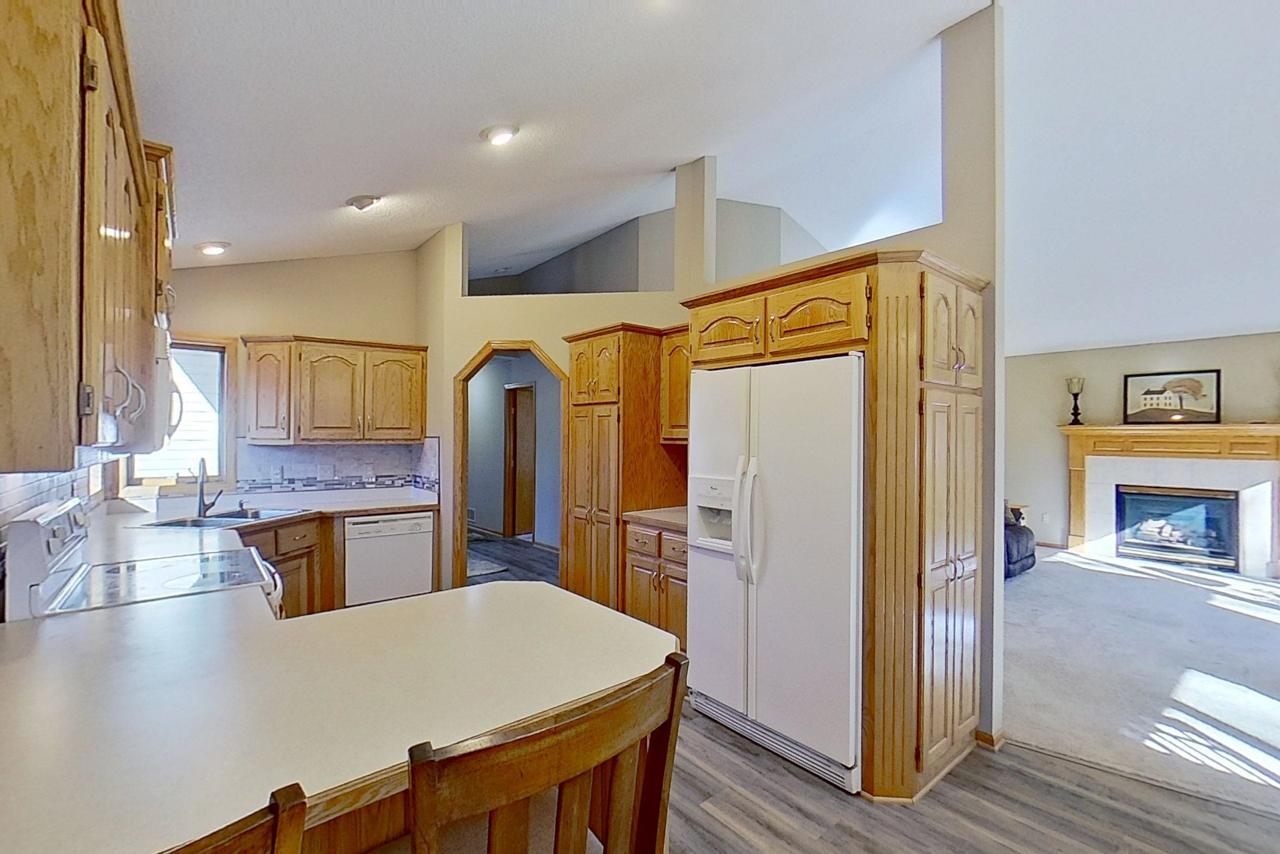 82 141st Lane Andover, MN 55304 - Photo 18 of 38