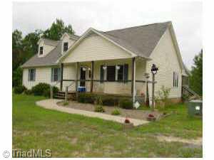2803 Dillard Road Madison, NC 27025 - Photo 1 of 1 Exterior Front.