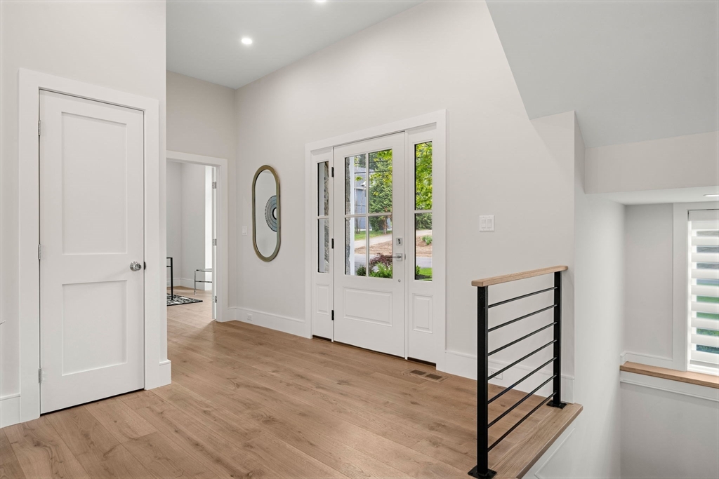 22 Wyman Road Lexington, MA 02420 - Photo 2 of 41