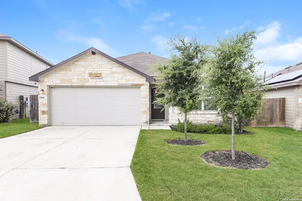 $1,850 | 13043 Whisper Bend, San Antonio, TX 78252