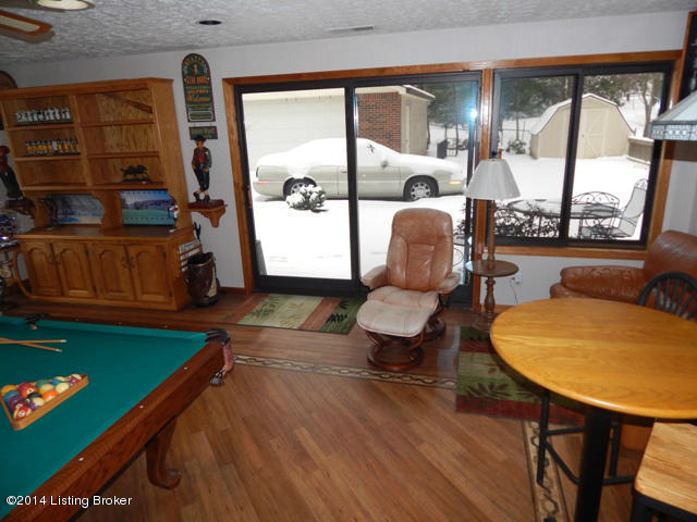 1564 Knight Road Louisville, KY 40216 - Photo 34 of 48 DSCN1088