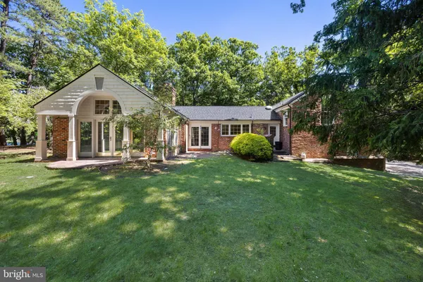 $1,350,000 | 7 East Centennial Drive, Medford, NJ 08055