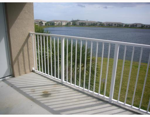 5025 Wiles Road, Unit 306 Coconut Creek, FL 33073 - Photo 8 of 8 Exterior Front