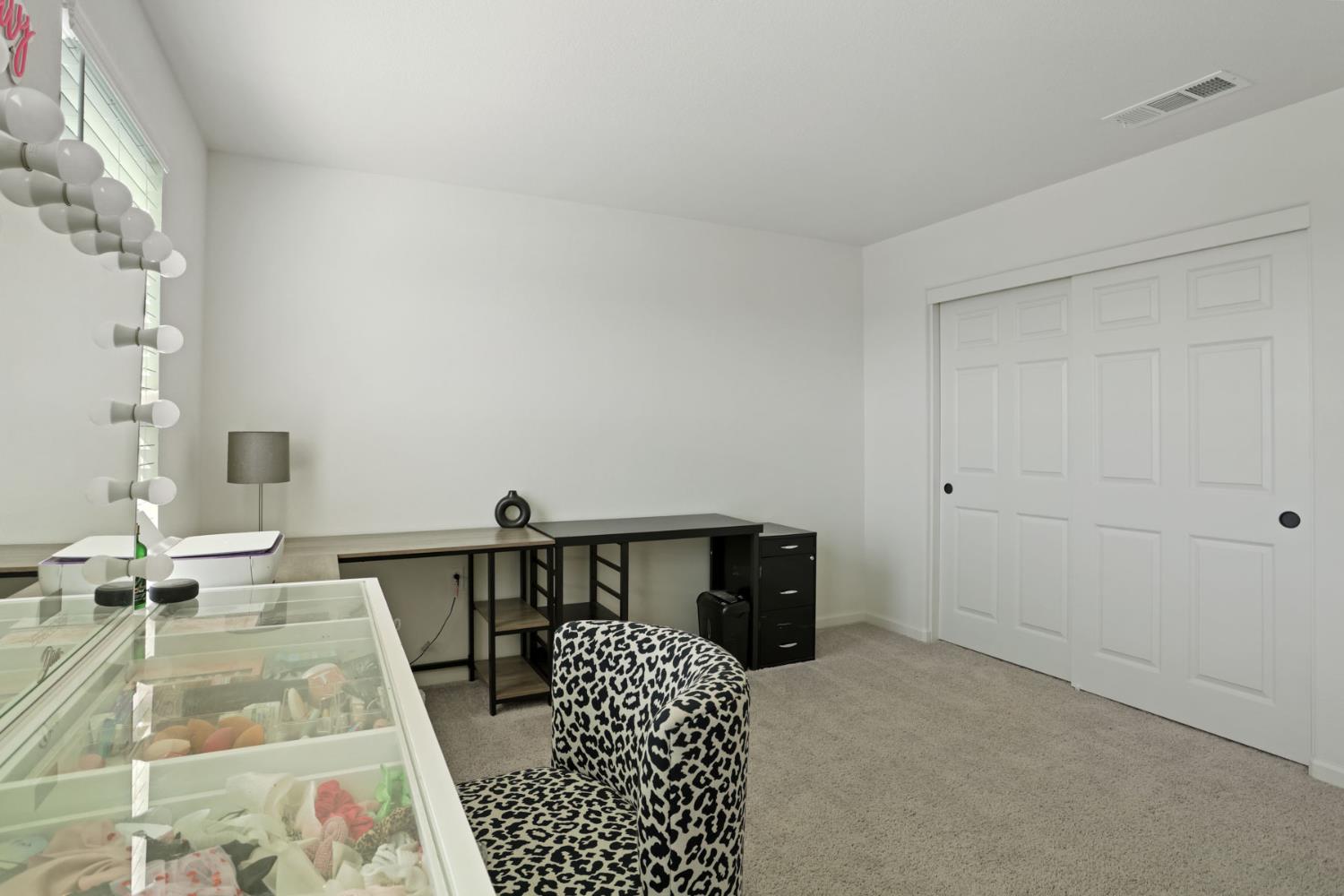 1601 Redhaven Place Hughson, CA 95326 - Photo 26 of 39