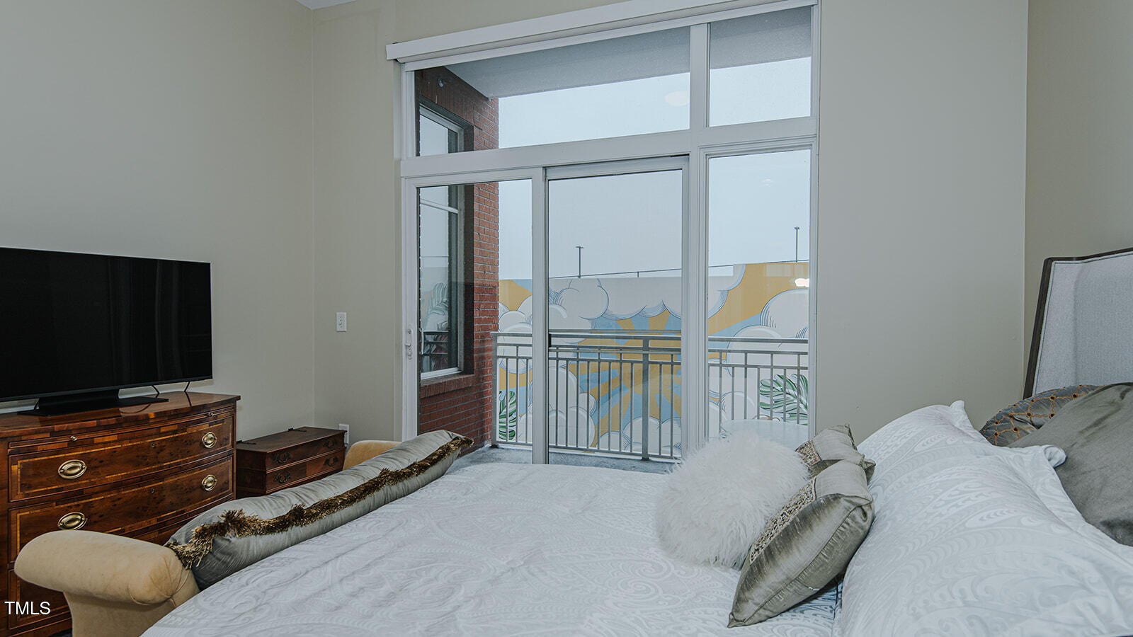 400 West North Street, Unit 820 Raleigh, NC 27603 - Photo 23 of 36 _MGP8766-HDR