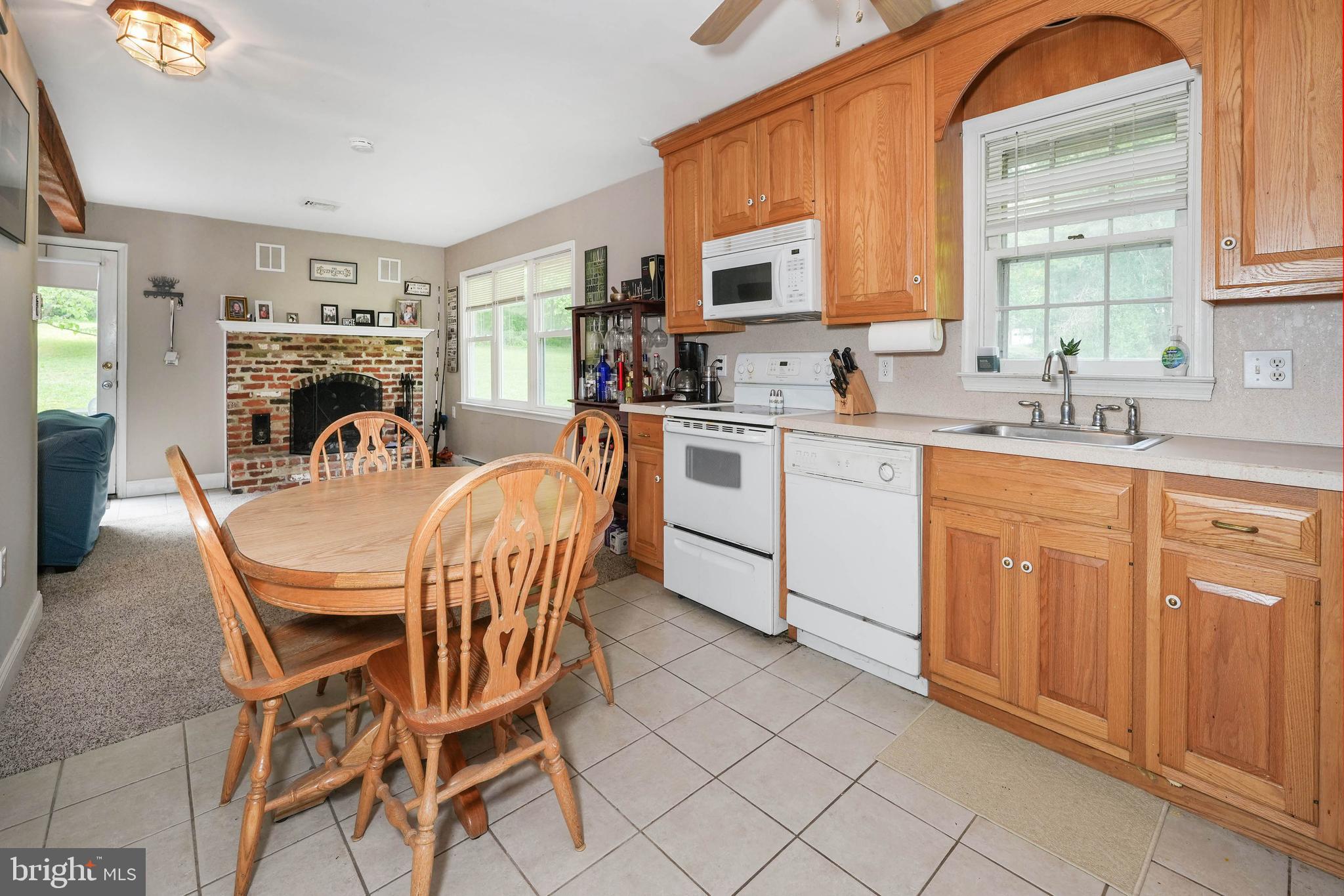 681 Brintons Bridge Road West Chester, PA 19382 - Photo 60 of 64 Apartment Eat-In Kitchen