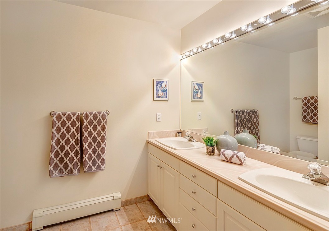 18418 High Street Edmonds, WA 98020 - Photo 19 of 24 Gallery Image 19