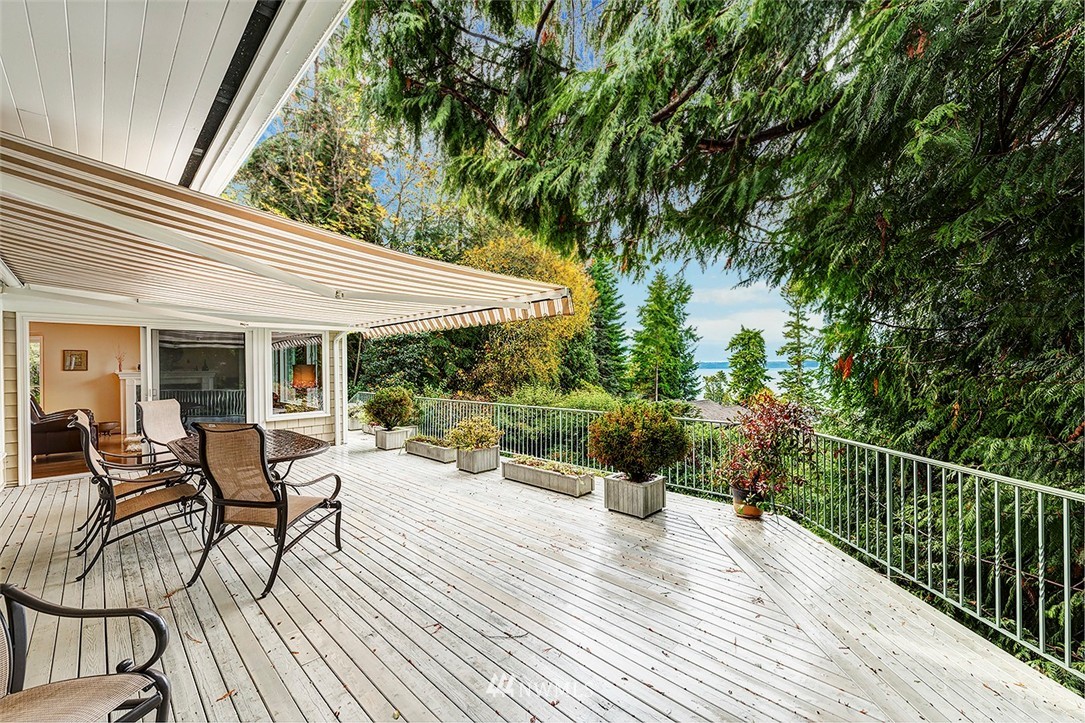 18418 High Street Edmonds, WA 98020 - Photo 21 of 24 Gallery Image 21