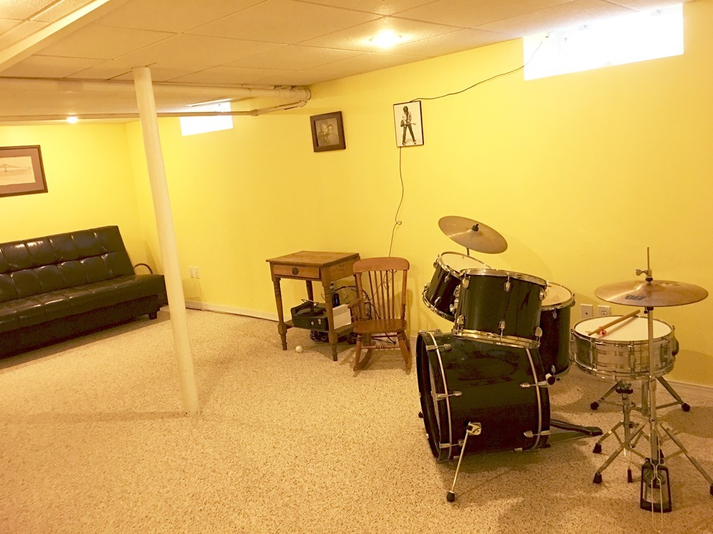 19 Benjamin Road Worcester, MA 01602 - Photo 24 of 30 Gallery Image 24