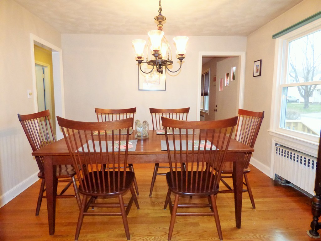 19 Benjamin Road Worcester, MA 01602 - Photo 6 of 30 Gallery Image 6