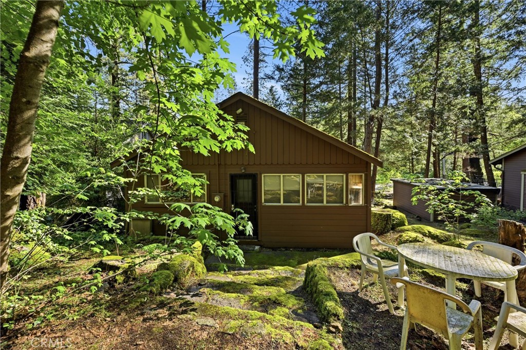 16221 Bottle Rock Road Cobb, CA 95426 - Photo 5 of 20