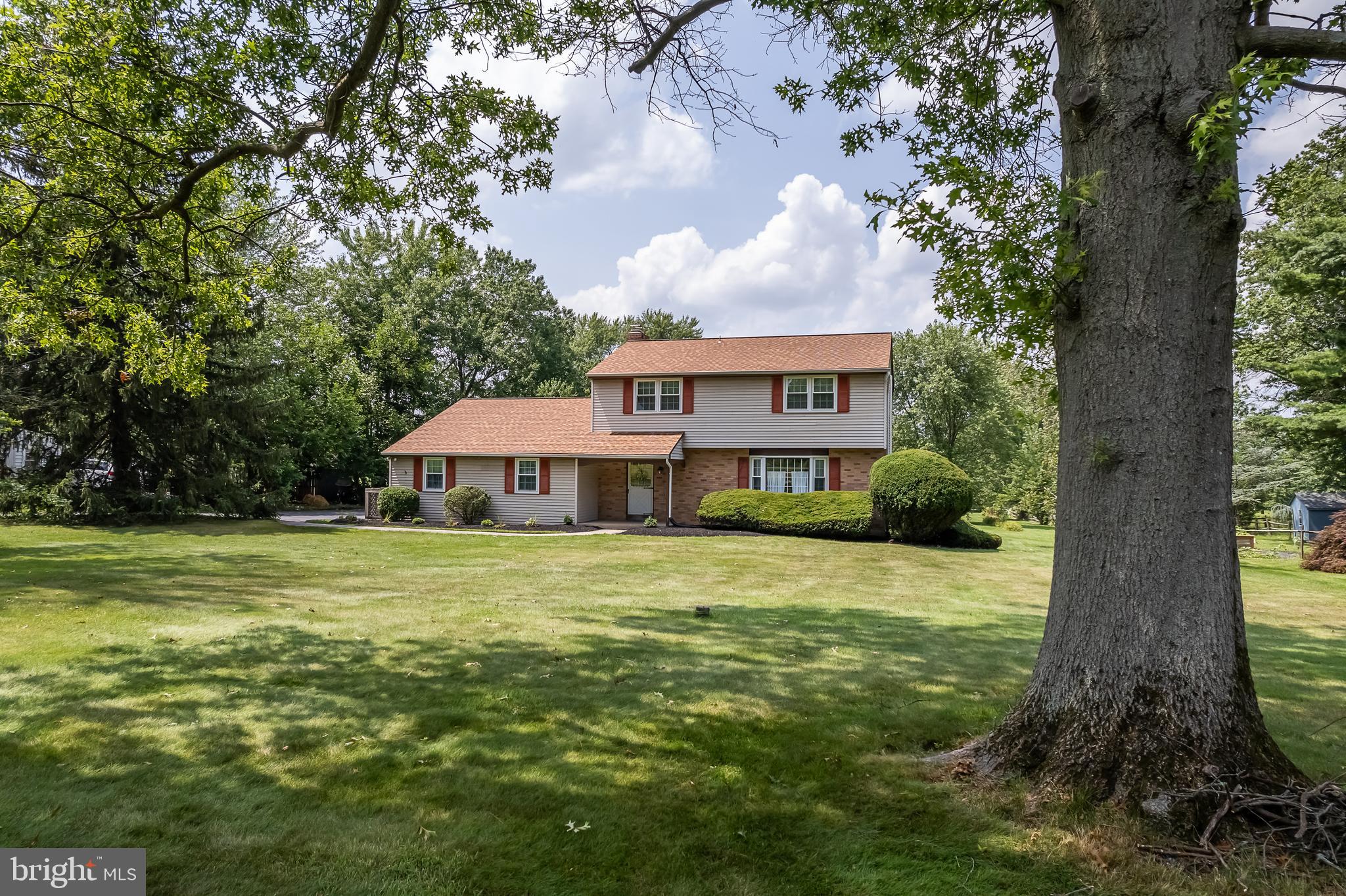 2300 Rickerts Road Perkasie, PA 18944 - Photo 3 of 44