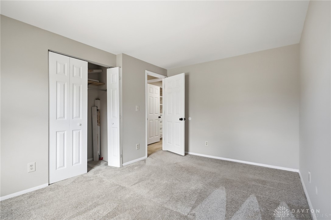 5490 Gander Road West Dayton, OH 45424 - Photo 23 of 43