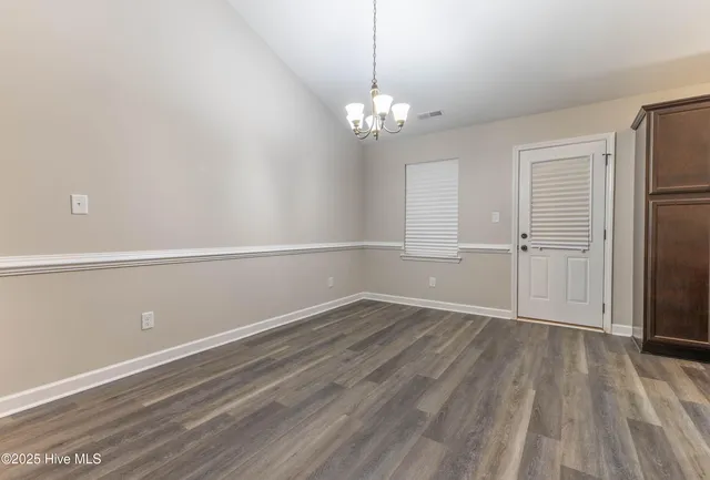 $2,175 | 270 Breakwater Drive, Sneads Ferry, NC 28460