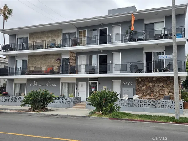 $549,000 | 2767 East 3rd Street, Long Beach, CA 90814