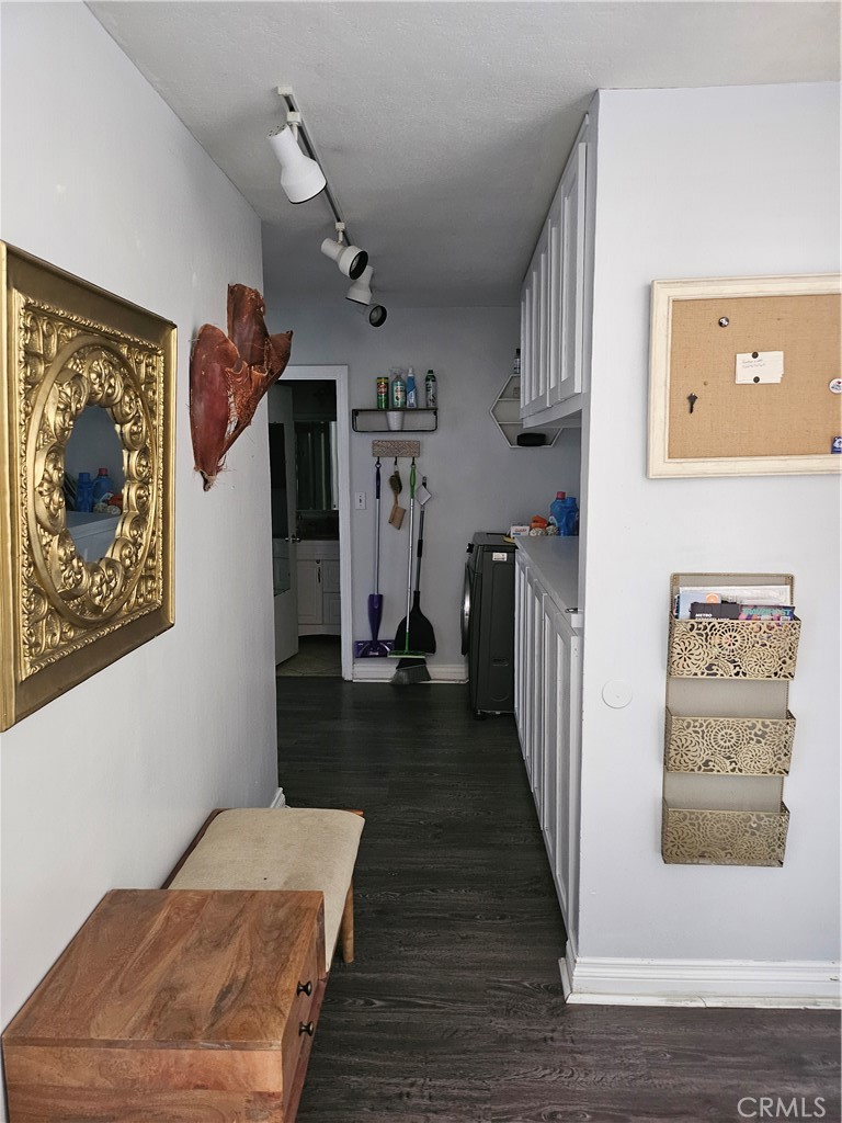 2767 East 3rd Street Long Beach, CA 90814 - Photo 3 of 8