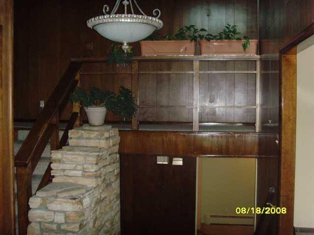 5720 Andover Road Indianapolis, IN 46220 - Photo 6 of 12