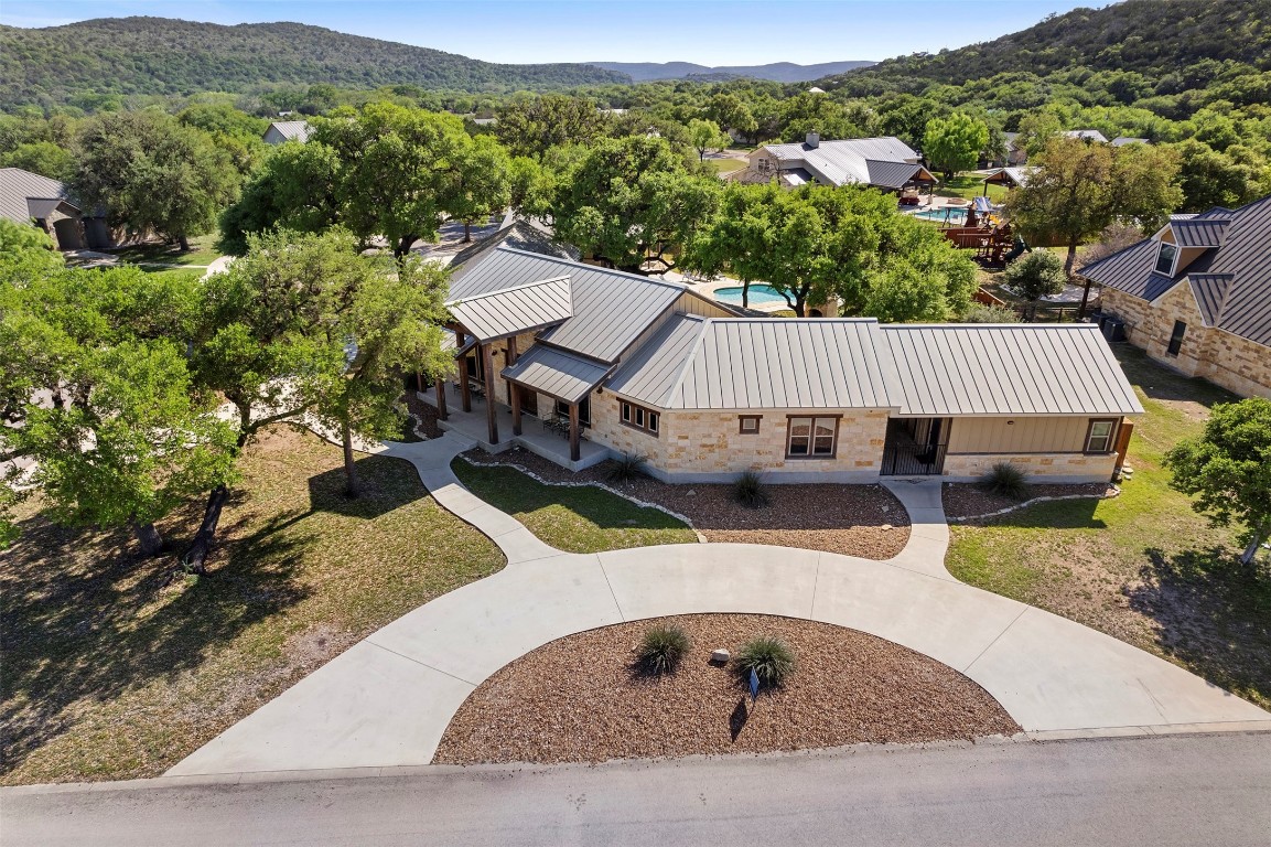 11 Stepping Stone Lane Concan, TX 78838 - Photo 6 of 47