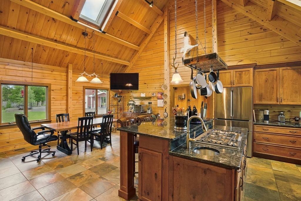 4 Paddock Road Rutland, MA 01543 - Photo 20 of 41