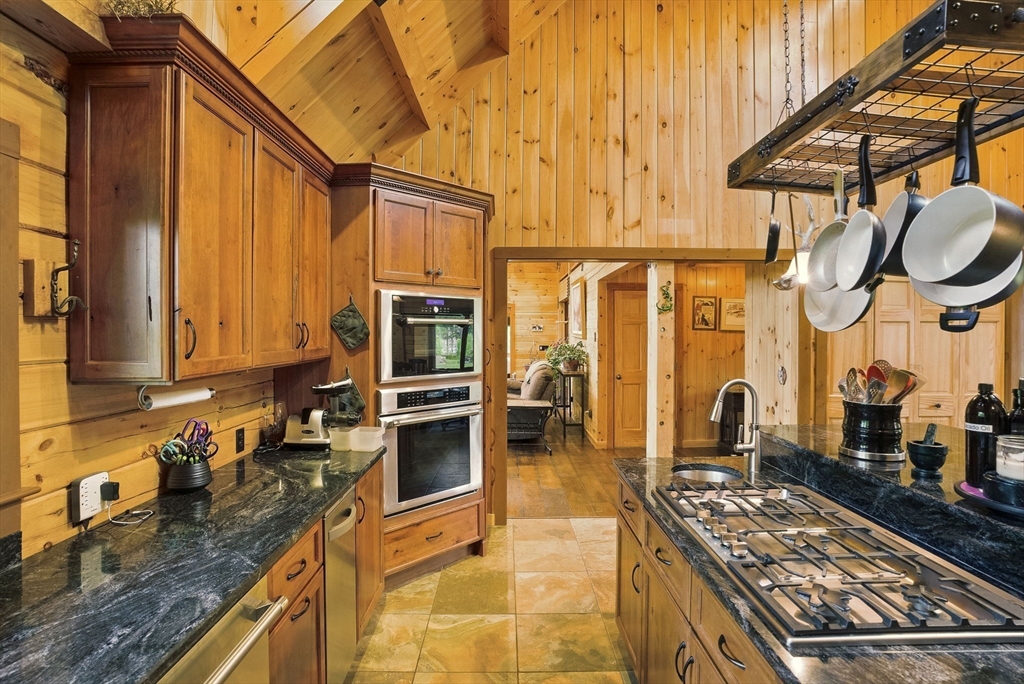 4 Paddock Road Rutland, MA 01543 - Photo 22 of 41