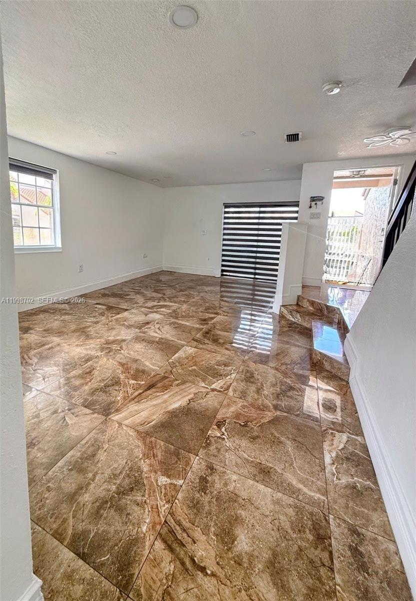 6217 Southwest 128th Place Miami, FL 33183 - Photo 10 of 47