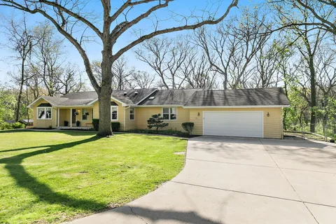 $475,000 | 713 Council Hill Road, East Dundee, IL 60118