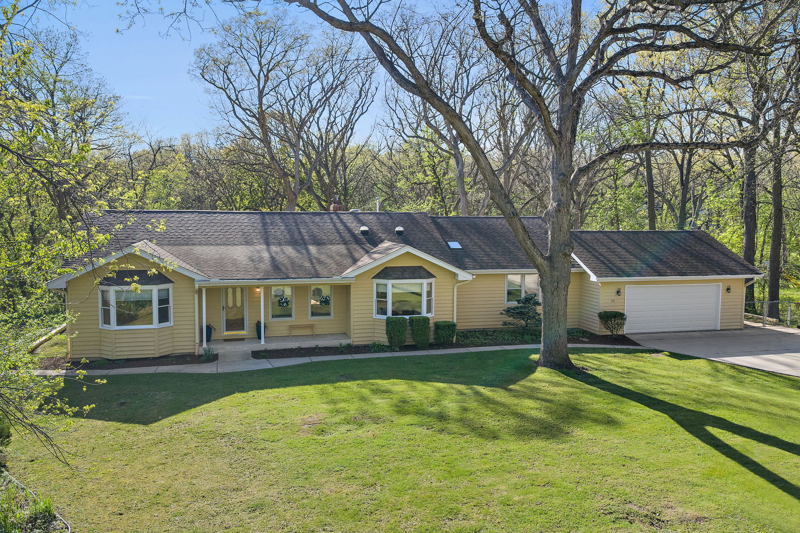 713 Council Hill Road East Dundee, IL 60118 - Photo 29 of 40 a front view of a house with a yard