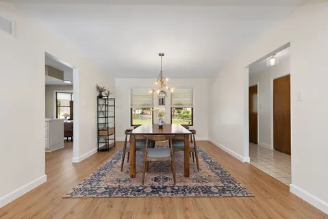 $475,000 | 713 Council Hill Road, East Dundee, IL 60118