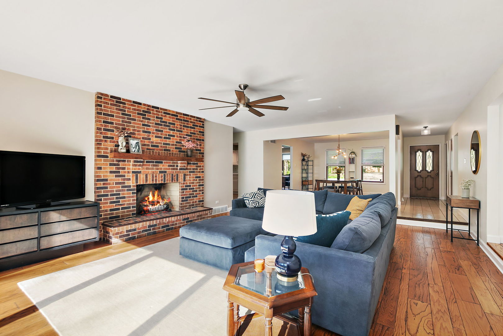 713 Council Hill Road East Dundee, IL 60118 - Photo 9 of 40 a living room with furniture and a flat screen tv