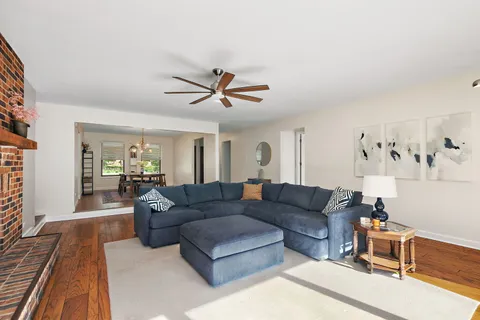 $475,000 | 713 Council Hill Road, East Dundee, IL 60118