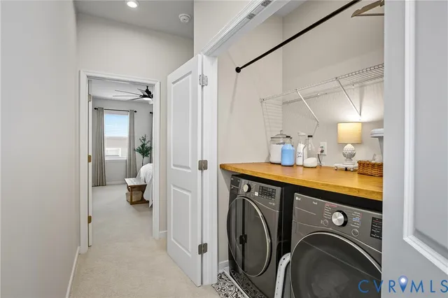 a en suite bathroom with a sink mirror and vanity