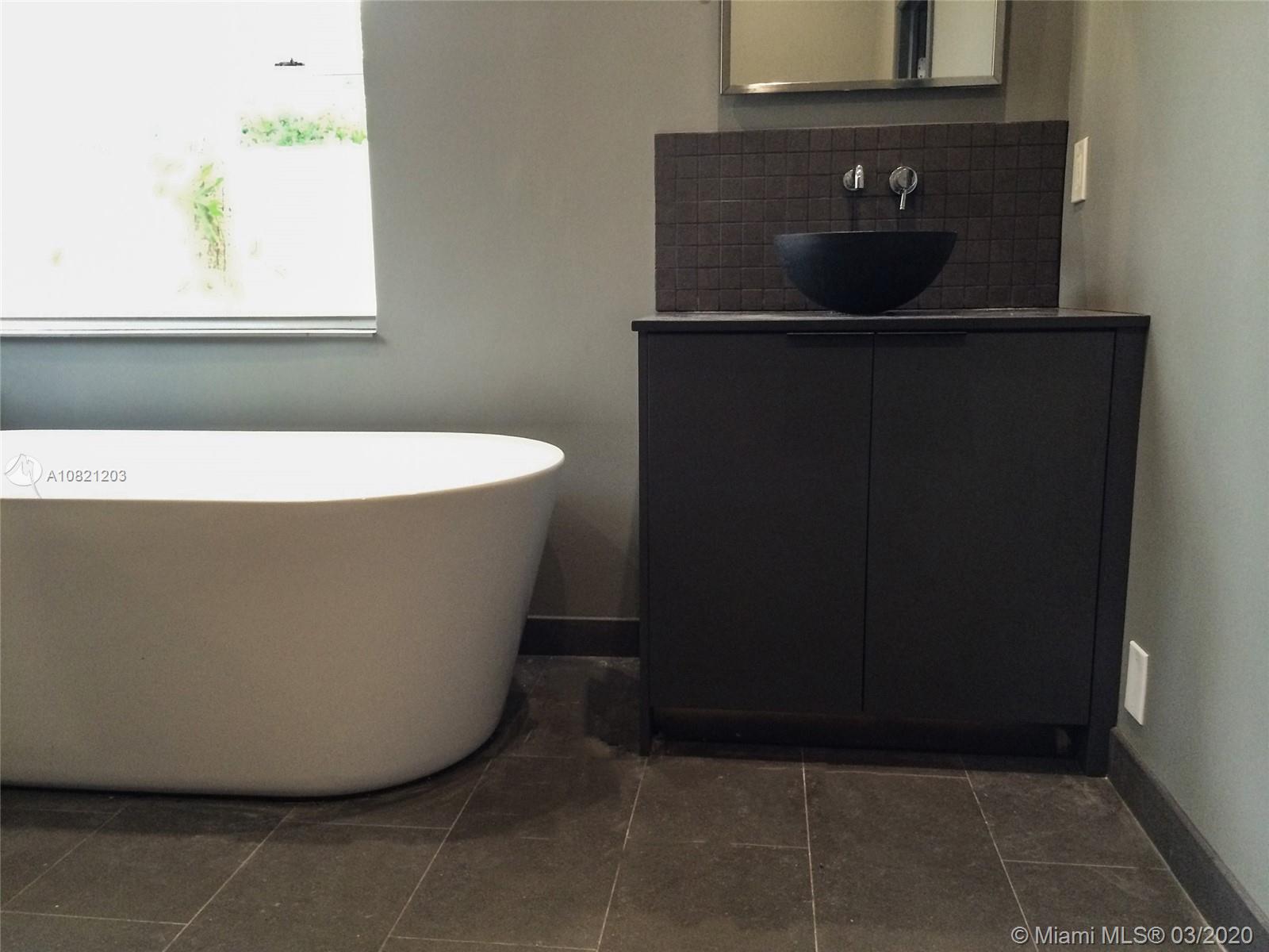 23148 Via Stel Boca Raton, FL 33433 - Photo 18 of 24 MASTER BATH