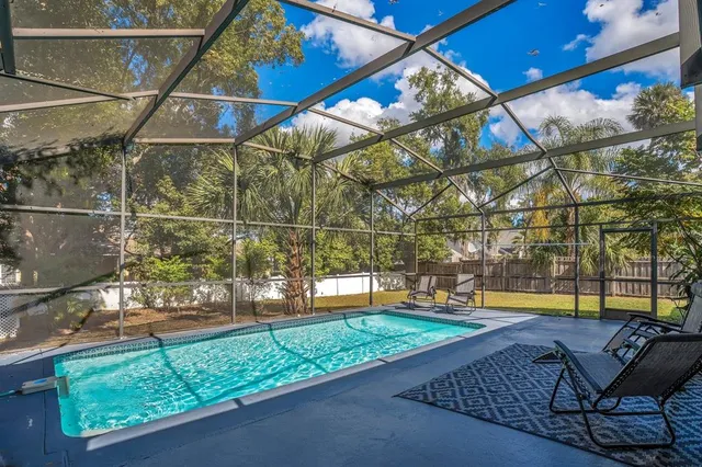 $699,815 | 415 East 6th Avenue, Windermere, FL 34786