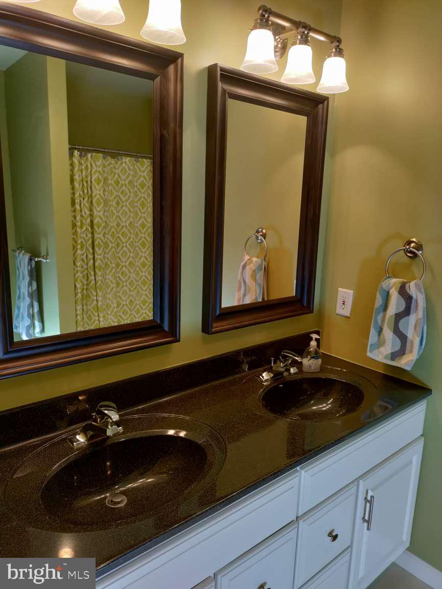 1031 Kent Garden Lititz, PA 17543 - Photo 22 of 25