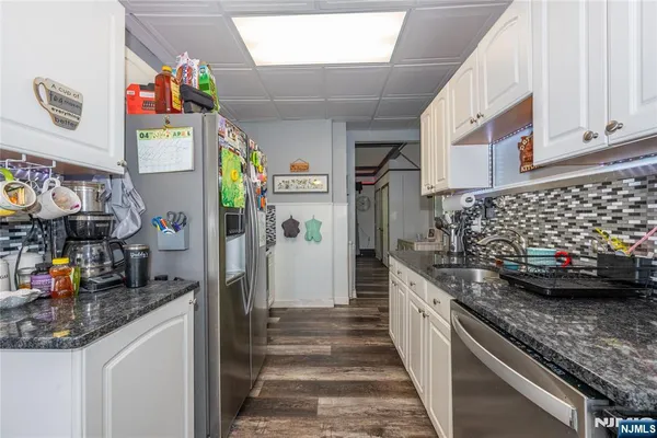 $900,000 | 9 Orchard Street, Clifton, NJ 07013