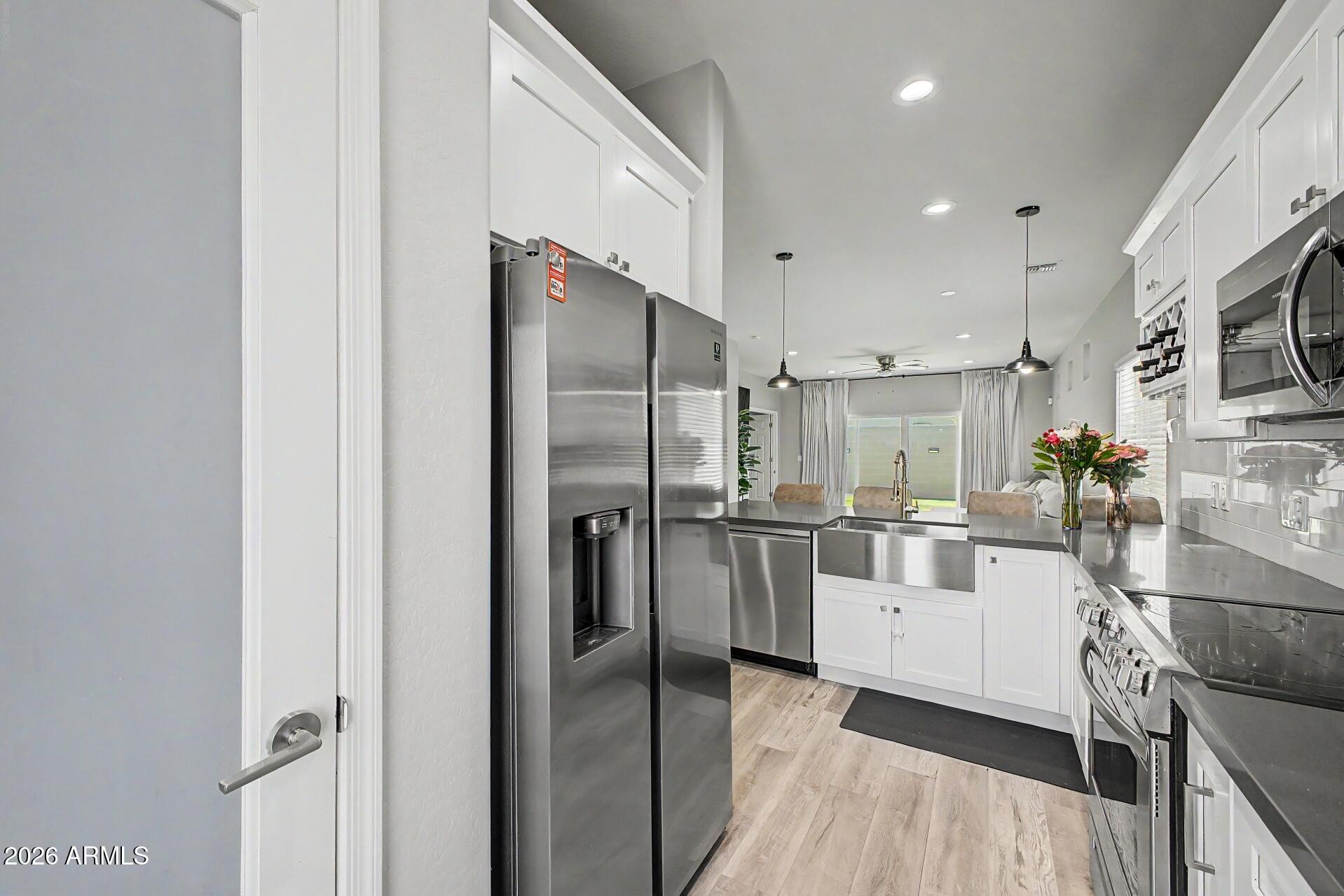 615 West Harwell Rd. Phoenix, AZ 85041 - Photo 11 of 30 13 - Harwell