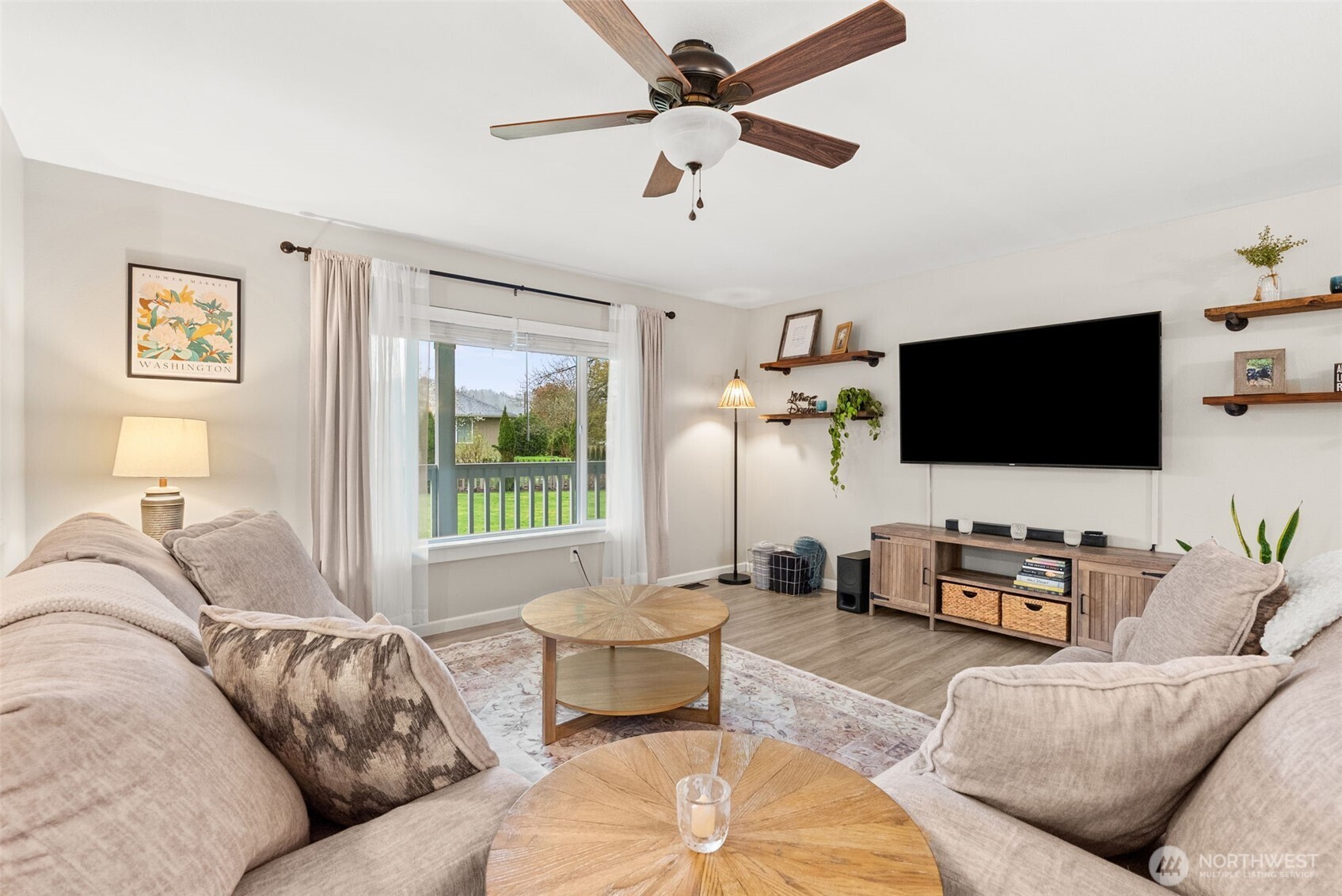 835 Southwest 21st Street Chehalis, WA 98532 - Photo 6 of 40