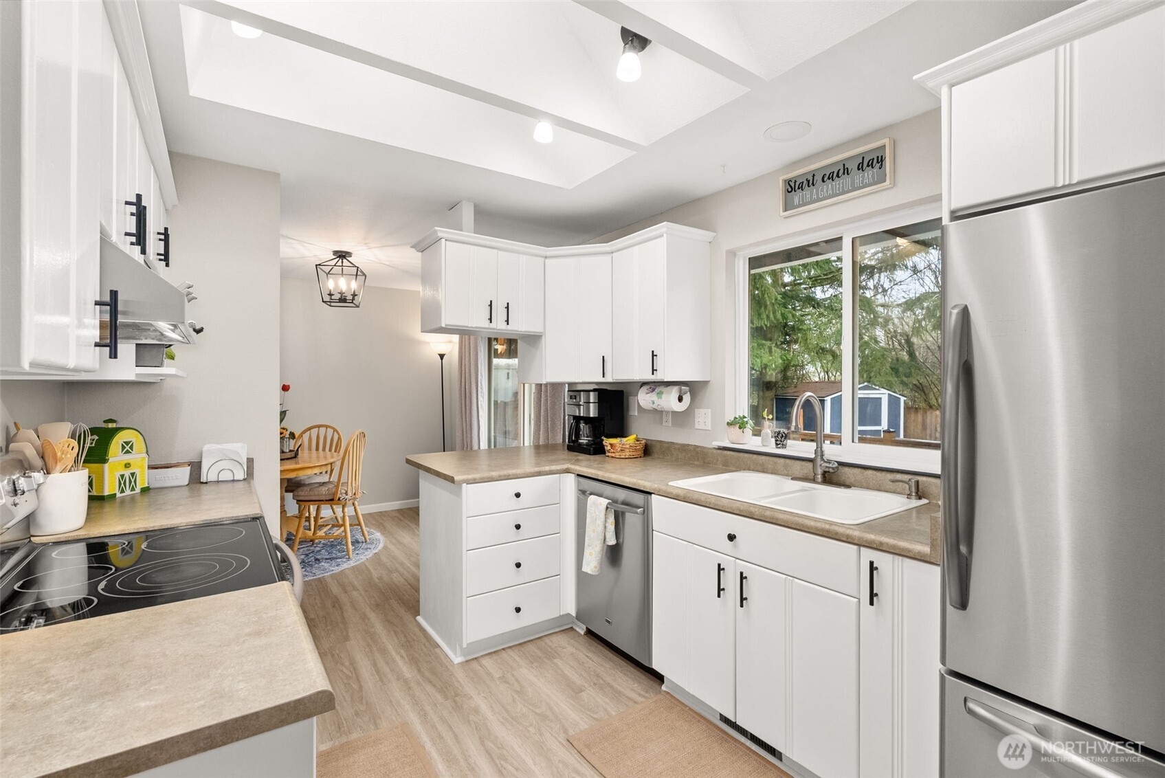 835 Southwest 21st Street Chehalis, WA 98532 - Photo 9 of 40