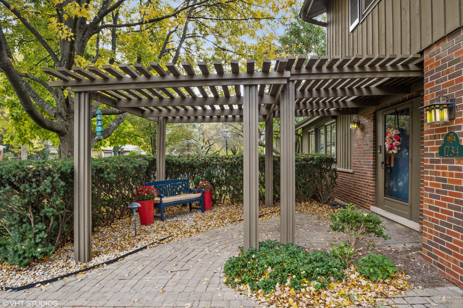 1734 Birch Road Northbrook, IL 60062 - Photo 2 of 27