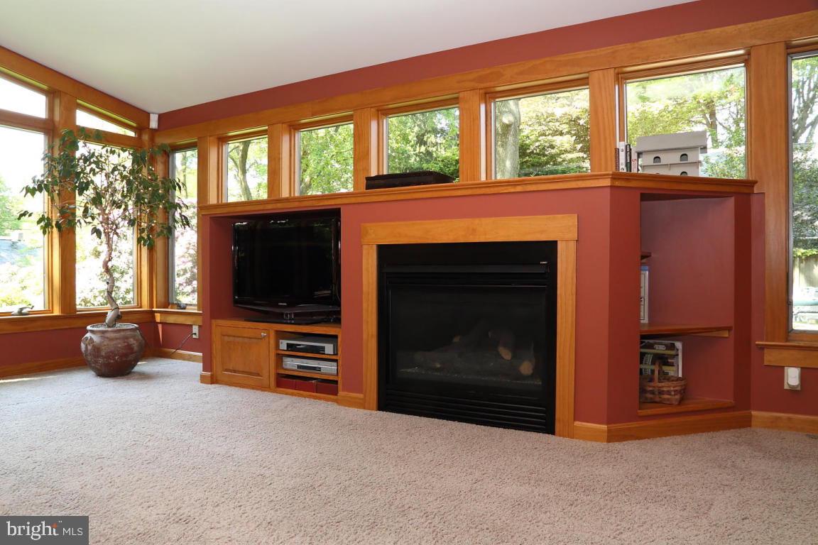 1514 Hillcrest Road Lancaster, PA 17603 - Photo 12 of 27 Gallery Image 12